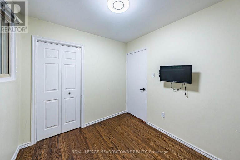 46 REIGATE AVENUE, Brampton (Madoc), Ontario, L6V2E3