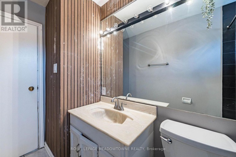 46 REIGATE AVENUE, Brampton (Madoc), Ontario, L6V2E3