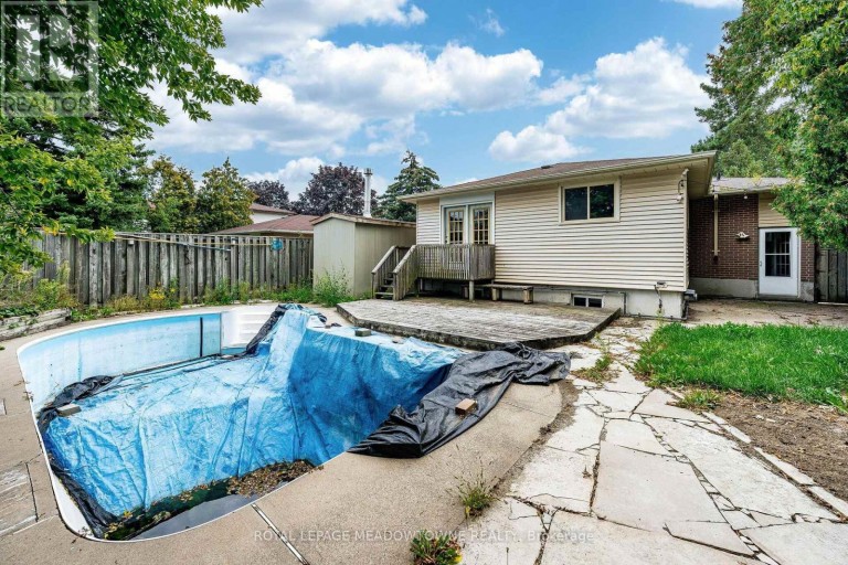 46 REIGATE AVENUE, Brampton (Madoc), Ontario, L6V2E3