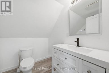 5904 HWY 35 Kawartha Lakes (Fenelon Falls) Ontario photo 21