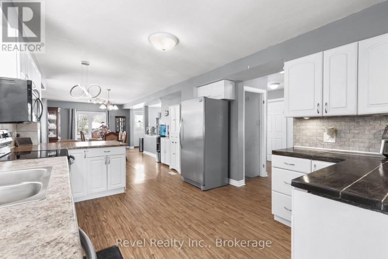 1393 KILLARNEY BAY ROAD, Kawartha Lakes (Fenelon), Ontario, K0M1G0