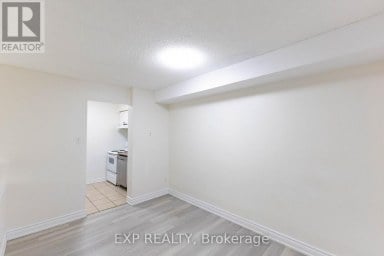 120 - 248 MILESTONE CRESCENT Aurora (Aurora Village) Ontario photo 15