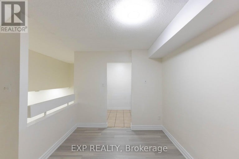 120 - 248 MILESTONE CRESCENT, Aurora (Aurora Village), Ontario, L4G3M2
