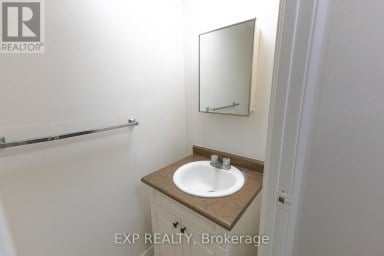 120 - 248 MILESTONE CRESCENT Aurora (Aurora Village) Ontario photo 20