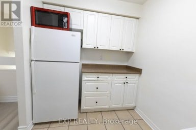 120 - 248 MILESTONE CRESCENT Aurora (Aurora Village) Ontario photo 6