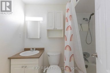 120 - 248 MILESTONE CRESCENT Aurora (Aurora Village) Ontario photo 7