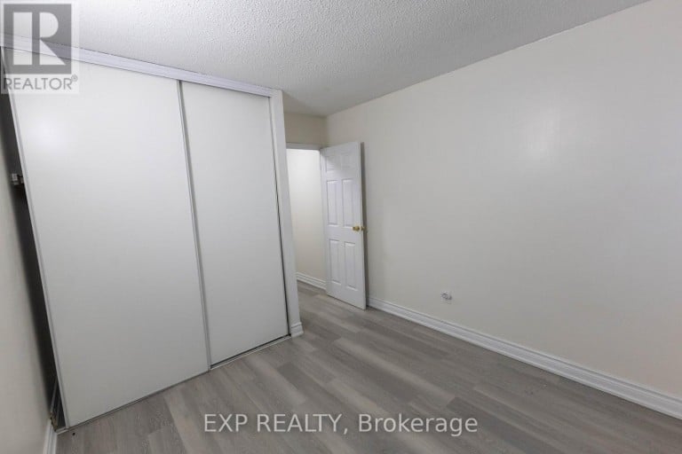 120 - 248 MILESTONE CRESCENT, Aurora (Aurora Village), Ontario, L4G3M2