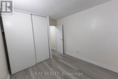120 - 248 MILESTONE CRESCENT Aurora (Aurora Village) Ontario photo 8