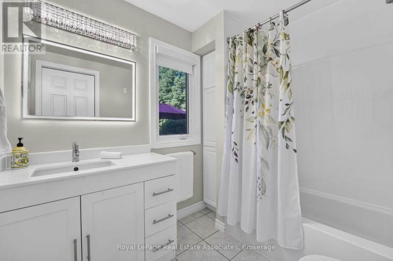 13086 WINSTON CHURCHILL BOULEVARD, Halton Hills (Rural Halton Hills), Ontario, L7G0N8