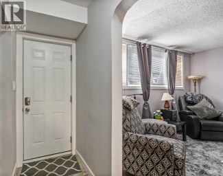 1826 34 Avenue SW Calgary Alberta photo 28