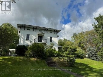 89 KING STREET E Cramahe (Colborne) Ontario photo 2