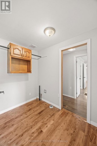 2731 LONGWOODS ROAD, Southwest Middlesex, Ontario, N0L2N0