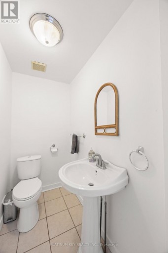 2731 LONGWOODS ROAD, Southwest Middlesex, Ontario, N0L2N0