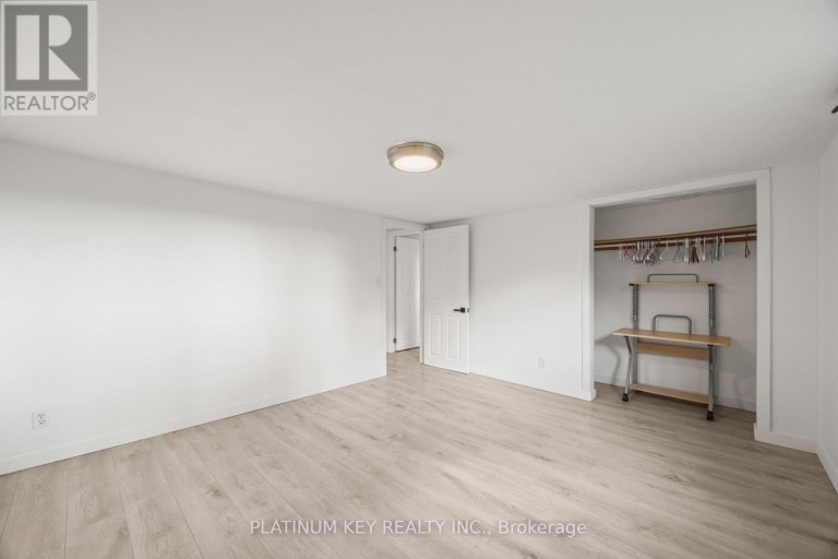 2731 LONGWOODS ROAD, Southwest Middlesex, Ontario, N0L2N0
