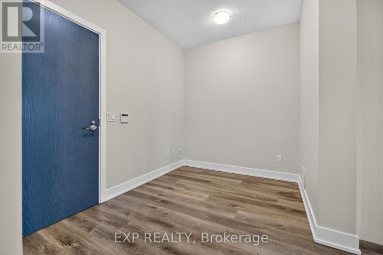 3807 - 7 MABELLE AVENUE, Toronto (Islington-City Centre West), Ontario, M9A4X7