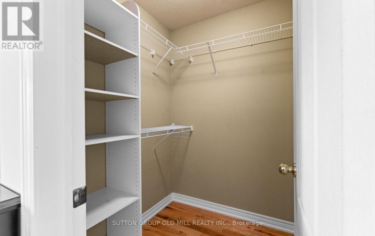 201 VELLORE PARK AVENUE, Vaughan (Vellore Village), Ontario, L4H0C3