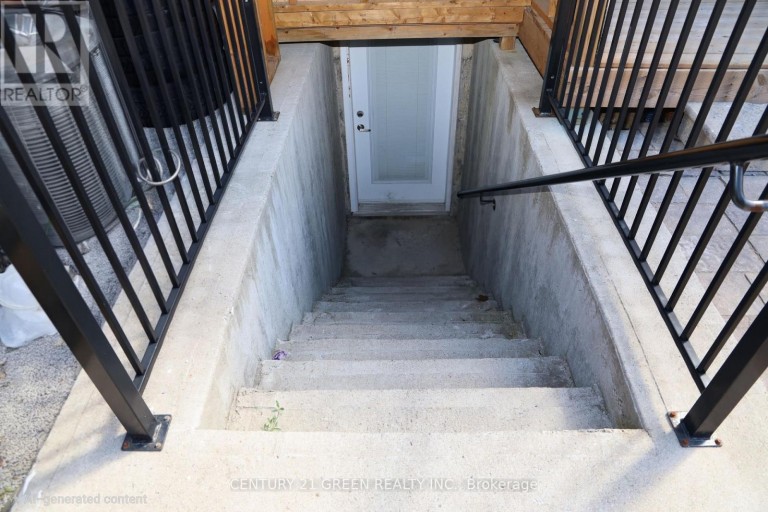 6038 SILKEN LAUMANN WAY, Mississauga (East Credit), Ontario, L5V3A3
