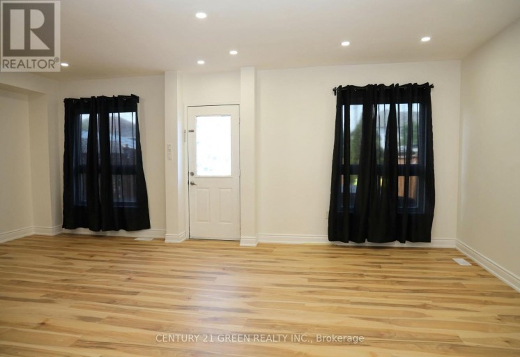 6038 SILKEN LAUMANN WAY, Mississauga (East Credit), Ontario, L5V3A3