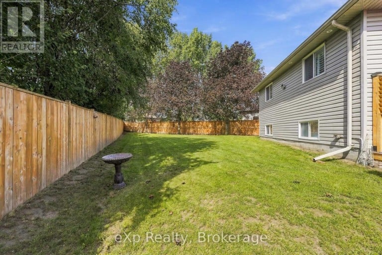 10 CHRISTOPHER COURT, Belleville (Belleville Ward), Ontario, K8N5Z3