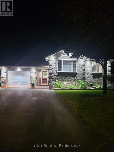 10 CHRISTOPHER COURT, Belleville (Belleville Ward), Ontario, K8N5Z3