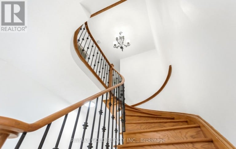123 RUFFET DRIVE, Barrie (Edgehill Drive), Ontario, L4N0P2