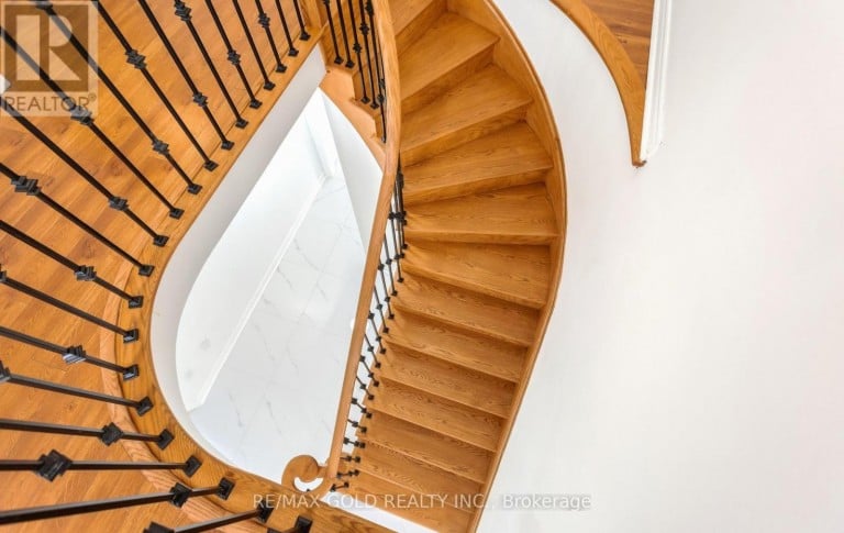 123 RUFFET DRIVE, Barrie (Edgehill Drive), Ontario, L4N0P2