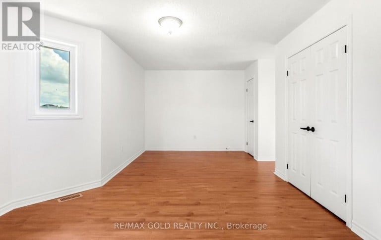 123 RUFFET DRIVE, Barrie (Edgehill Drive), Ontario, L4N0P2
