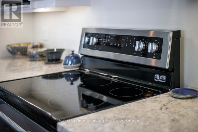540 6TH AVENUE E, Owen Sound, Ontario, N4K2V2
