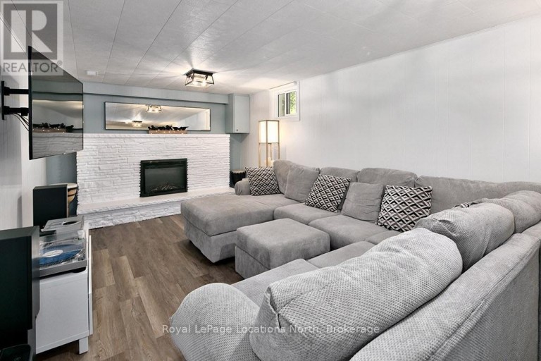 540 6TH AVENUE E, Owen Sound, Ontario, N4K2V2