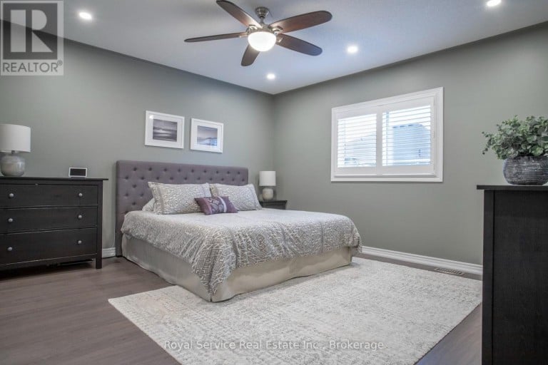 20 GRAINGER CRESCENT, Port Hope, Ontario, L1A0B8
