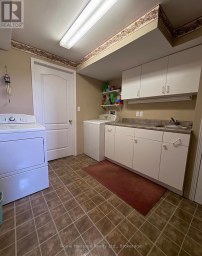 7 LANG COURT Kawartha Lakes (Lindsay) Ontario photo 11