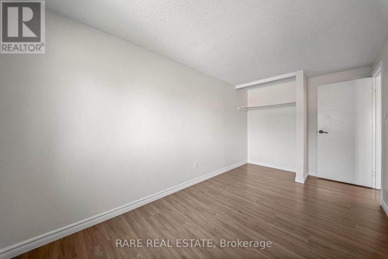 18 - 221 ORMOND DRIVE, Oshawa (Samac), Ontario, L1G6T7
