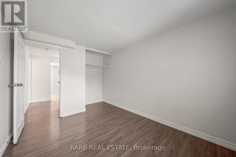 18 - 221 ORMOND DRIVE, Oshawa (Samac), Ontario, L1G6T7