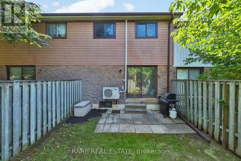 18 - 221 ORMOND DRIVE, Oshawa (Samac), Ontario, L1G6T7