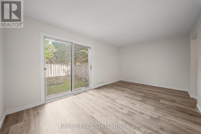 18 - 221 ORMOND DRIVE, Oshawa (Samac), Ontario, L1G6T7