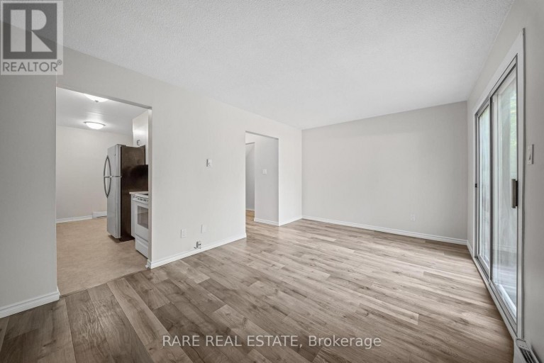 18 - 221 ORMOND DRIVE, Oshawa (Samac), Ontario, L1G6T7
