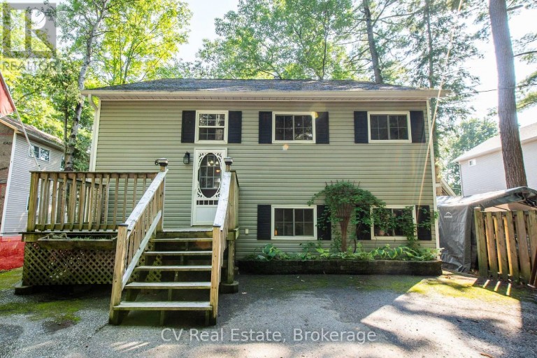 64 WAHNEKEWENING DRIVE, Tiny, Ontario, L0L2J0