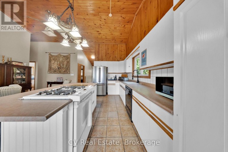 64 WAHNEKEWENING DRIVE, Tiny, Ontario, L0L2J0