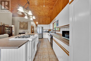 64 WAHNEKEWENING DRIVE Tiny Ontario photo 23
