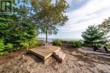 64 WAHNEKEWENING DRIVE Tiny Ontario photo 9