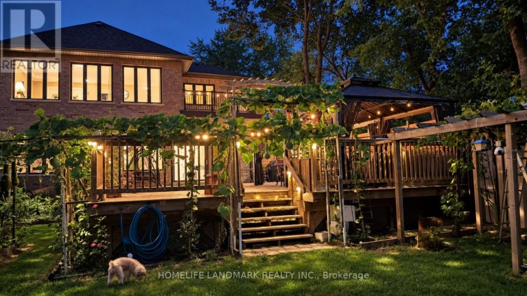 153 LAWRENCE AVENUE, Richmond Hill (Harding), Ontario, L4C1Z4