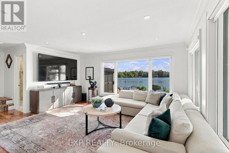 3 WILLOWBANK AVENUE, Richmond Hill (Oak Ridges Lake Wilcox), Ontario, L4E3B4