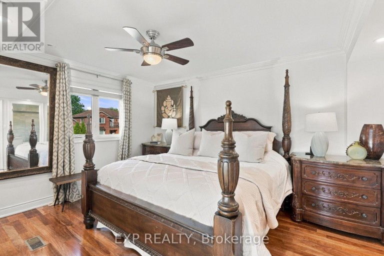 3 WILLOWBANK AVENUE, Richmond Hill (Oak Ridges Lake Wilcox), Ontario, L4E3B4