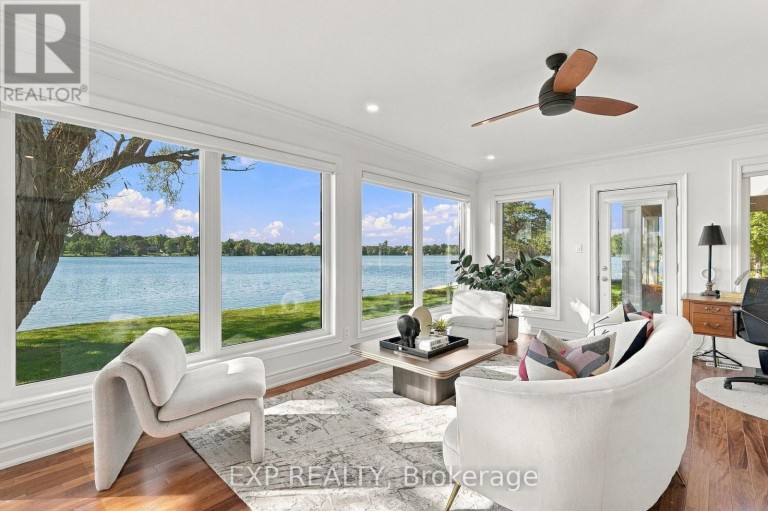 3 WILLOWBANK AVENUE, Richmond Hill (Oak Ridges Lake Wilcox), Ontario, L4E3B4