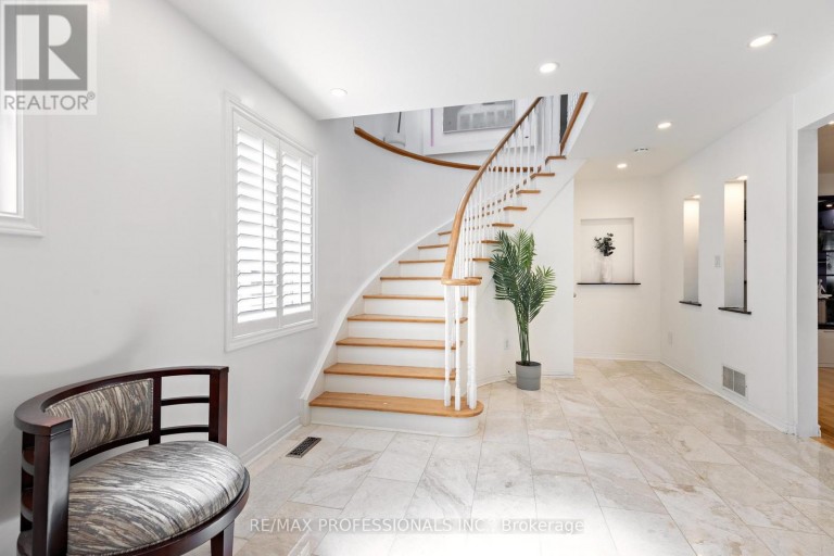 1259 UNDERWOOD DRIVE, Mississauga (Rathwood), Ontario, L4W3M9