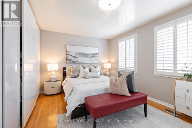 1259 UNDERWOOD DRIVE, Mississauga (Rathwood), Ontario, L4W3M9
