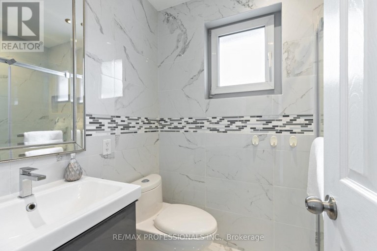 1259 UNDERWOOD DRIVE, Mississauga (Rathwood), Ontario, L4W3M9