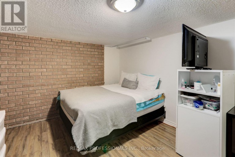 1259 UNDERWOOD DRIVE, Mississauga (Rathwood), Ontario, L4W3M9