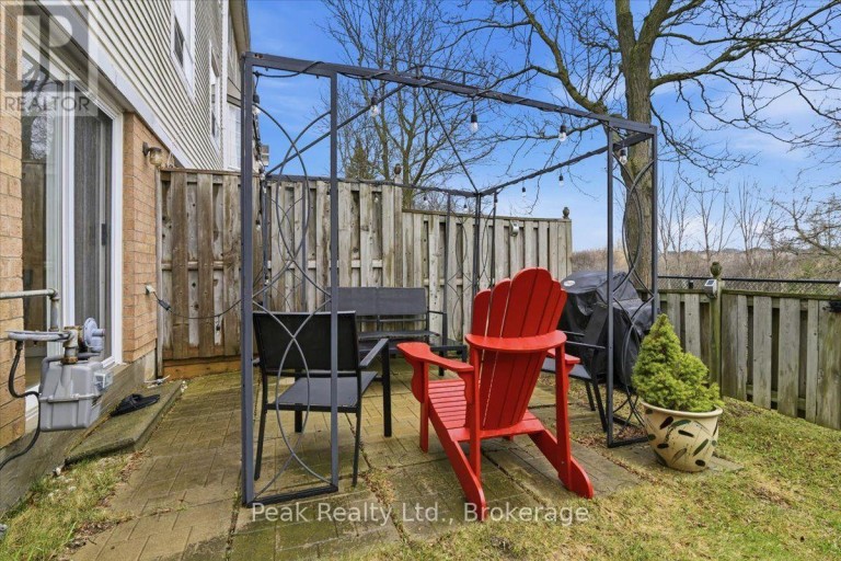 102 - 9800 MCLAUGHLIN ROAD N, Brampton (Fletcher's Creek Village), Ontario, L6X4R1