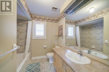 157 WALLER STREET Whitby (Rolling Acres) Ontario photo 32
